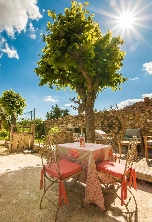 La Calade Bed & Breakfast Montouliers Ngoại thất bức ảnh
