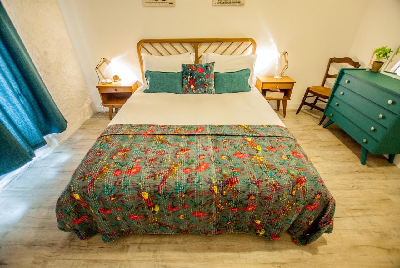 La Calade Bed & Breakfast Montouliers Ngoại thất bức ảnh