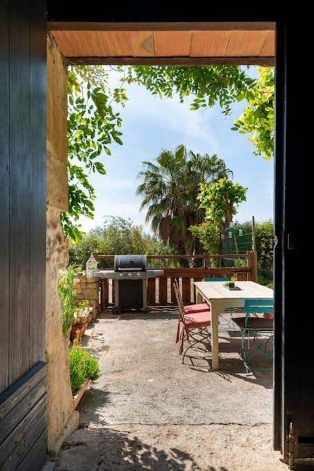 La Calade Bed & Breakfast Montouliers Ngoại thất bức ảnh