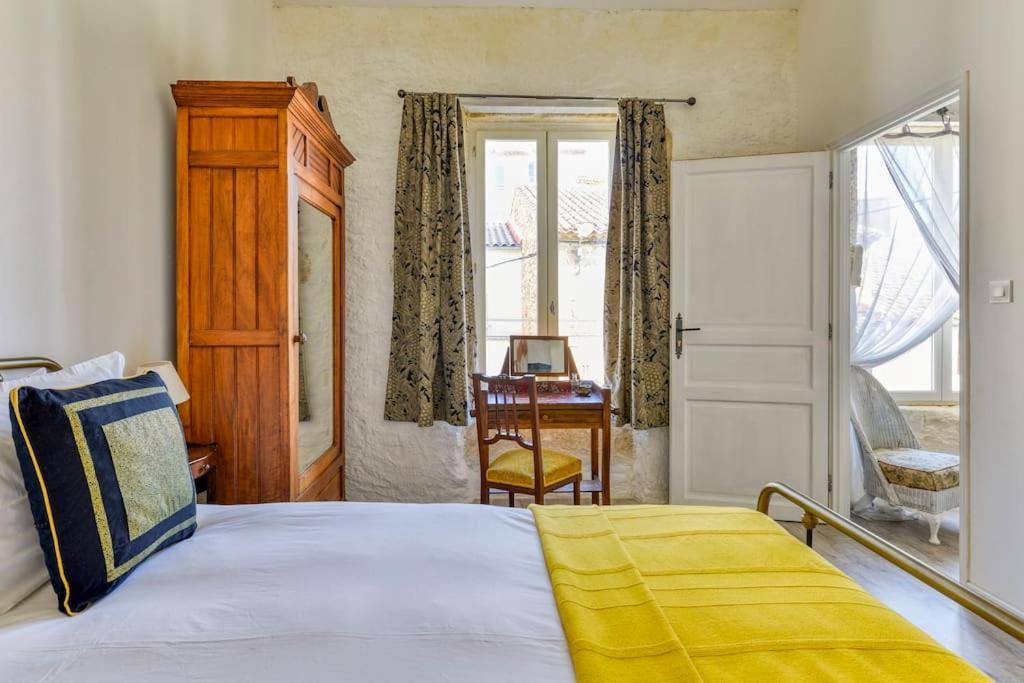 La Calade Bed & Breakfast Montouliers Ngoại thất bức ảnh